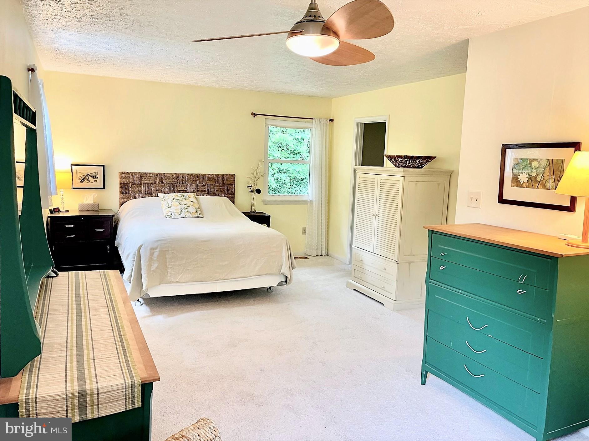 PINES ON THE SEVERN - Residential Lease