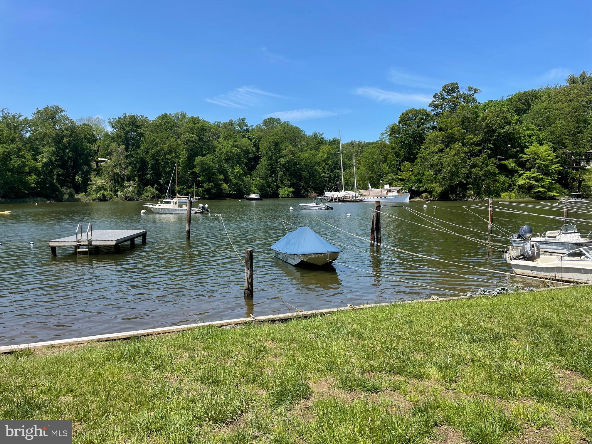 PINES ON THE SEVERN - Residential Lease