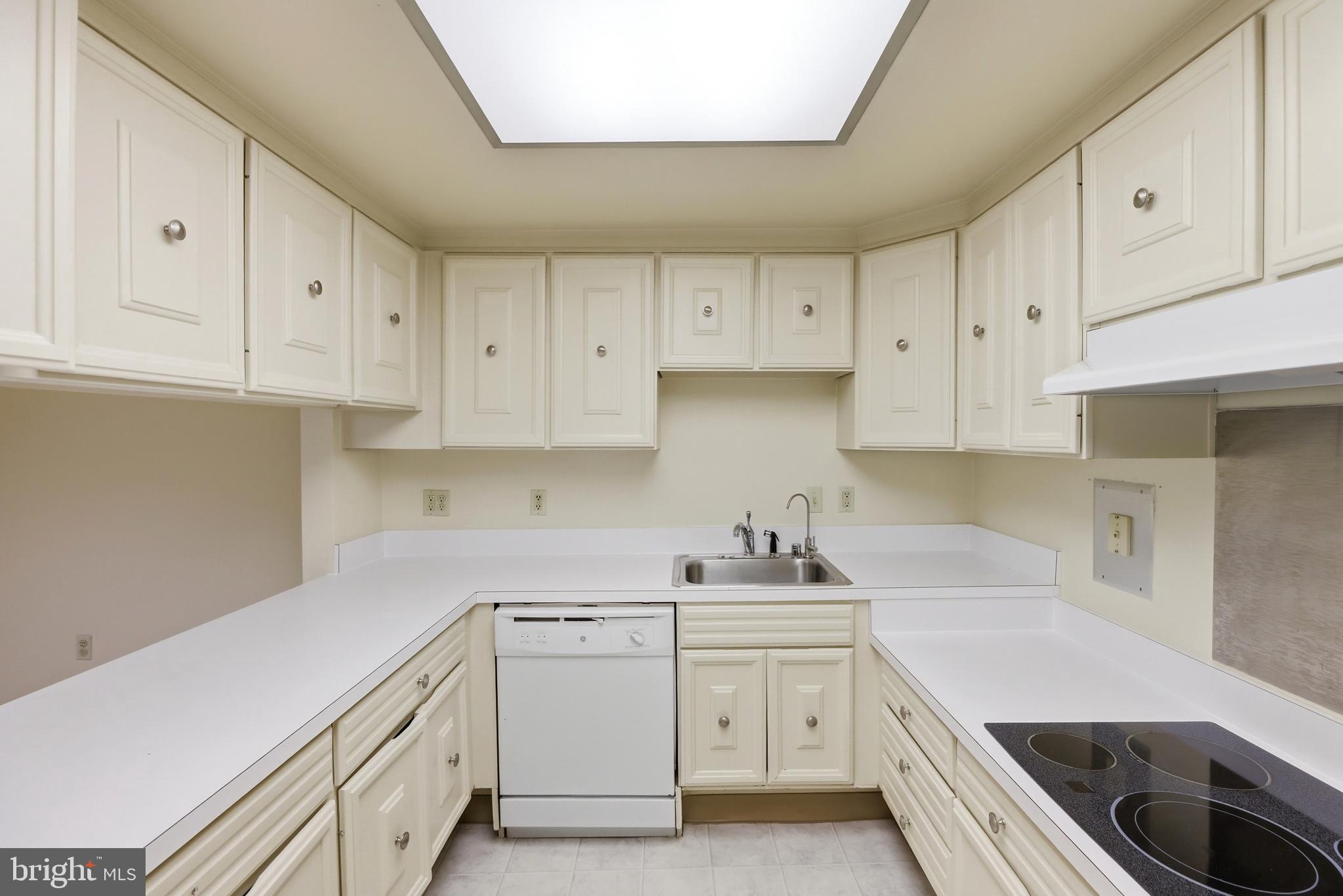 3505 S LEISURE WORLD BOULEVARD 29-2E