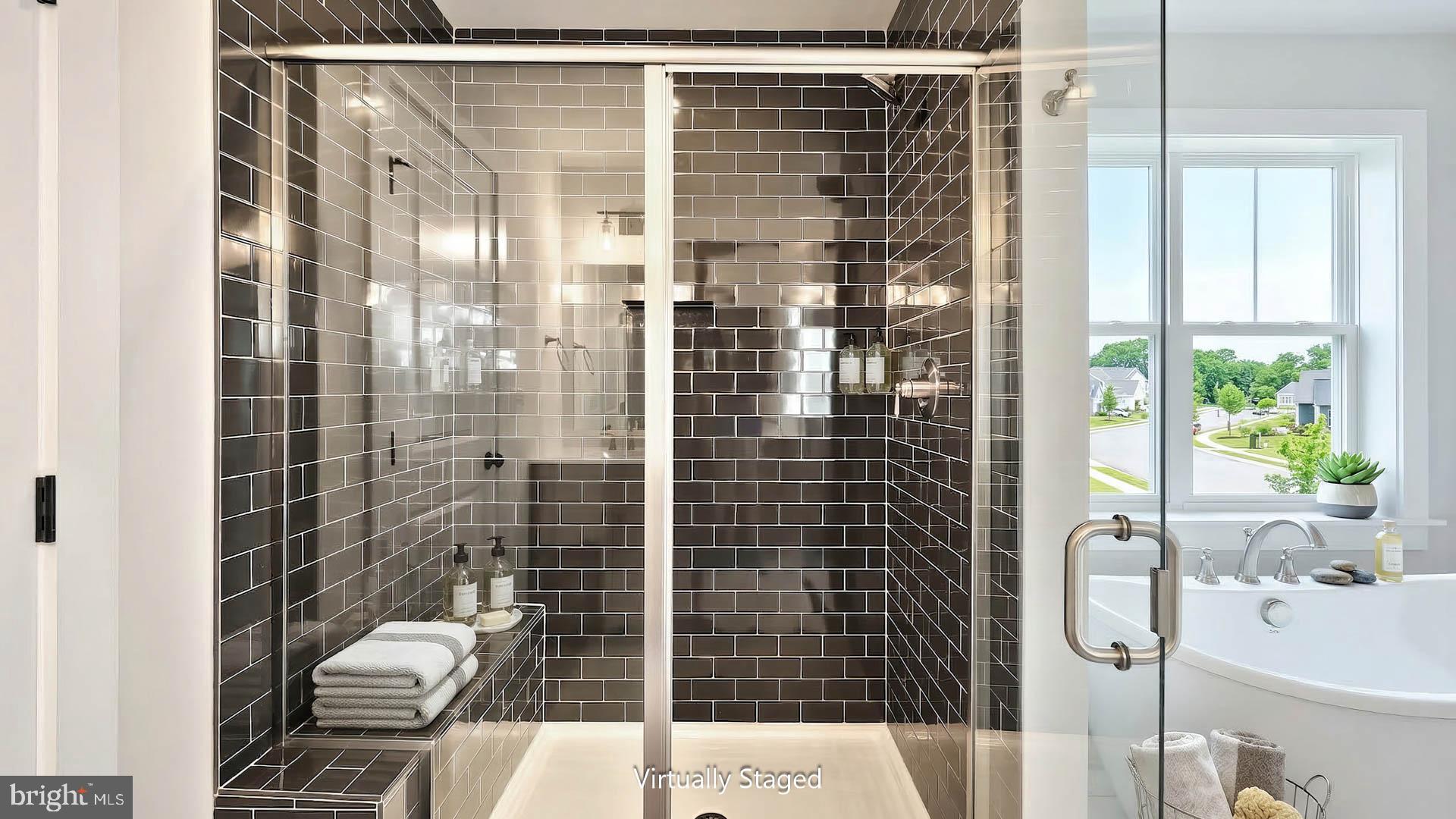 THE MEADOWS AT COLONIAL CLUB - Residential