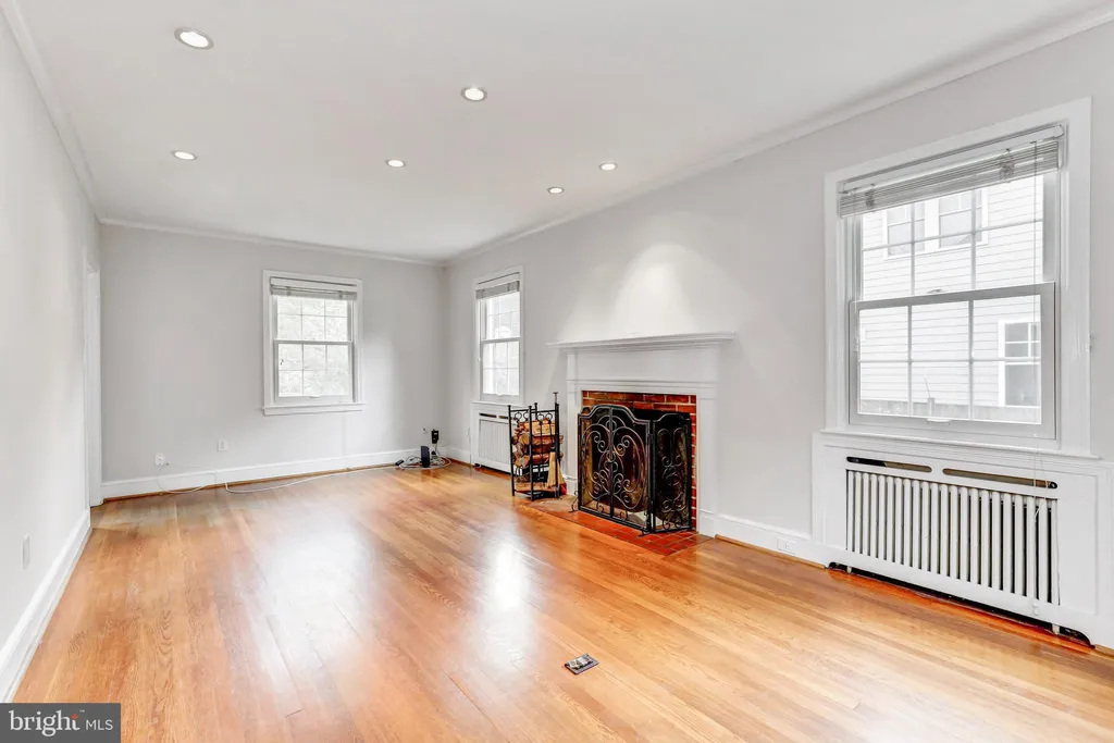 Additional image 5 of 4933 47th Street NW, Washington, DC 20016