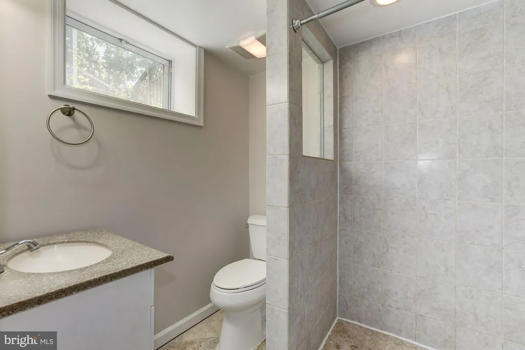 Additional image 25 of 4933 47th Street NW, Washington, DC 20016