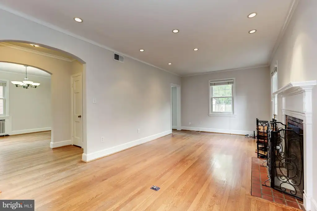 Additional image 6 of 4933 47th Street NW, Washington, DC 20016