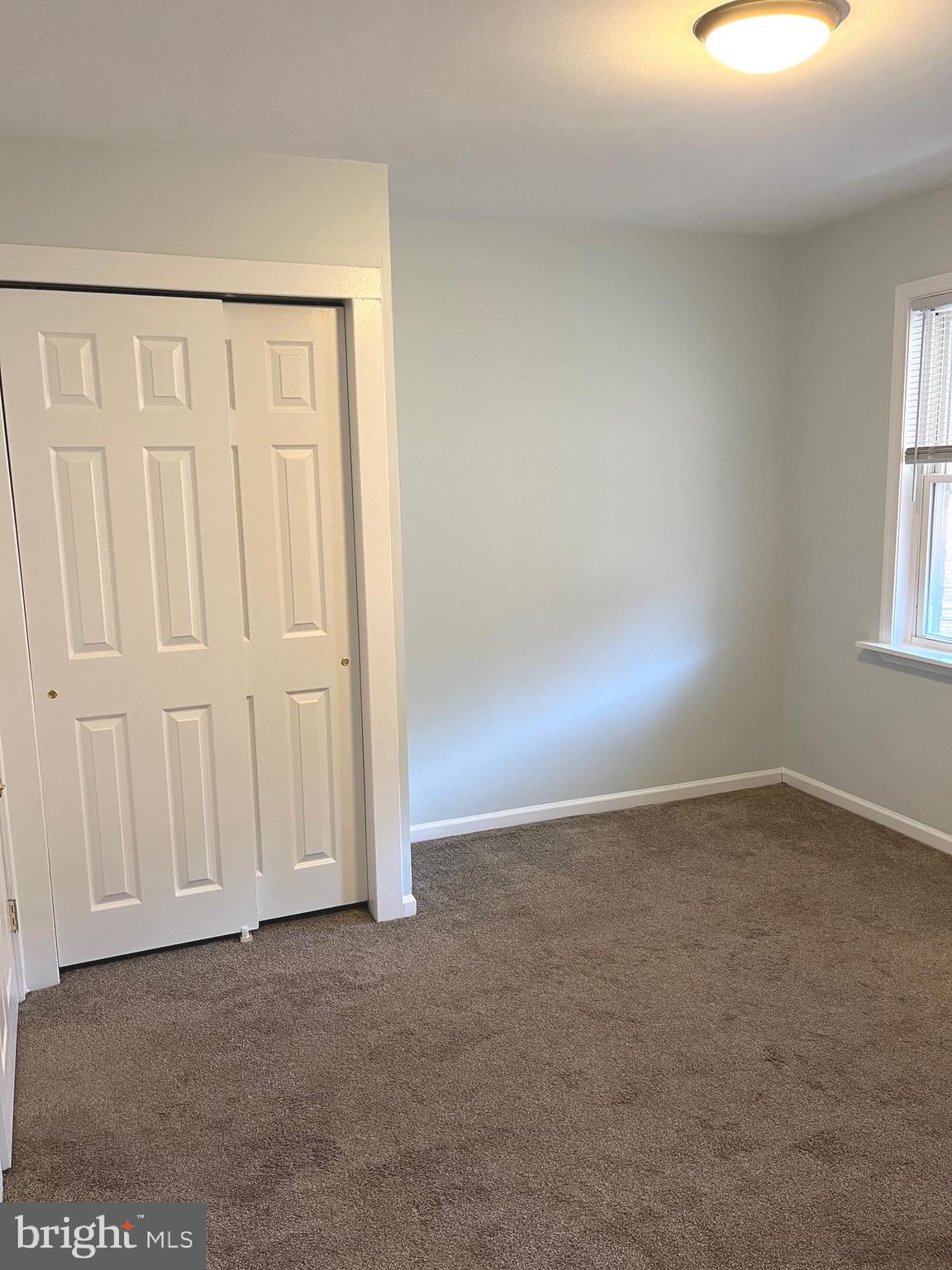 PORT RICHMOND - Residential Lease