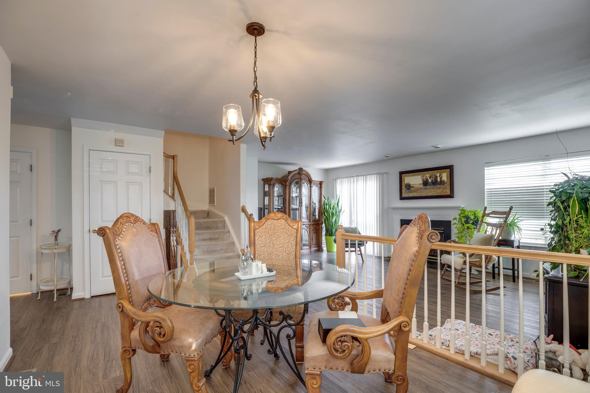 102 BRENWICK COURT