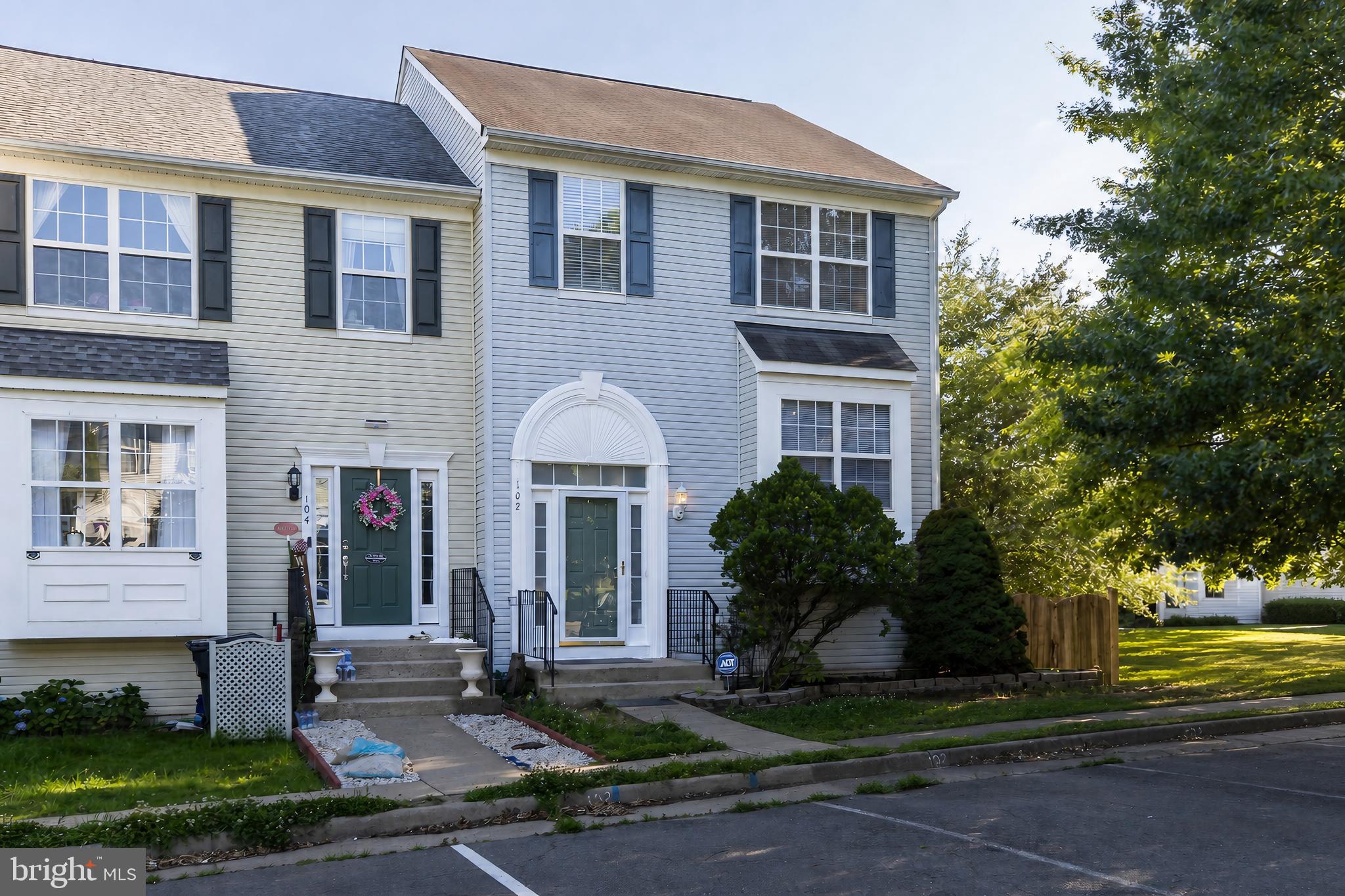 102 BRENWICK COURT