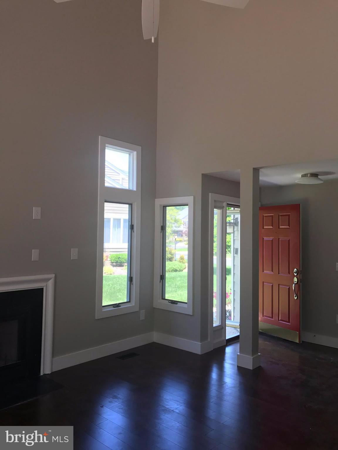 RIVA TRACE - Residential