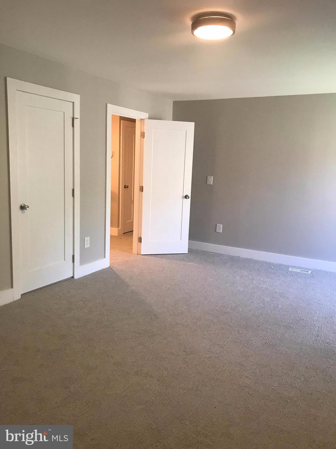 RIVA TRACE - Residential