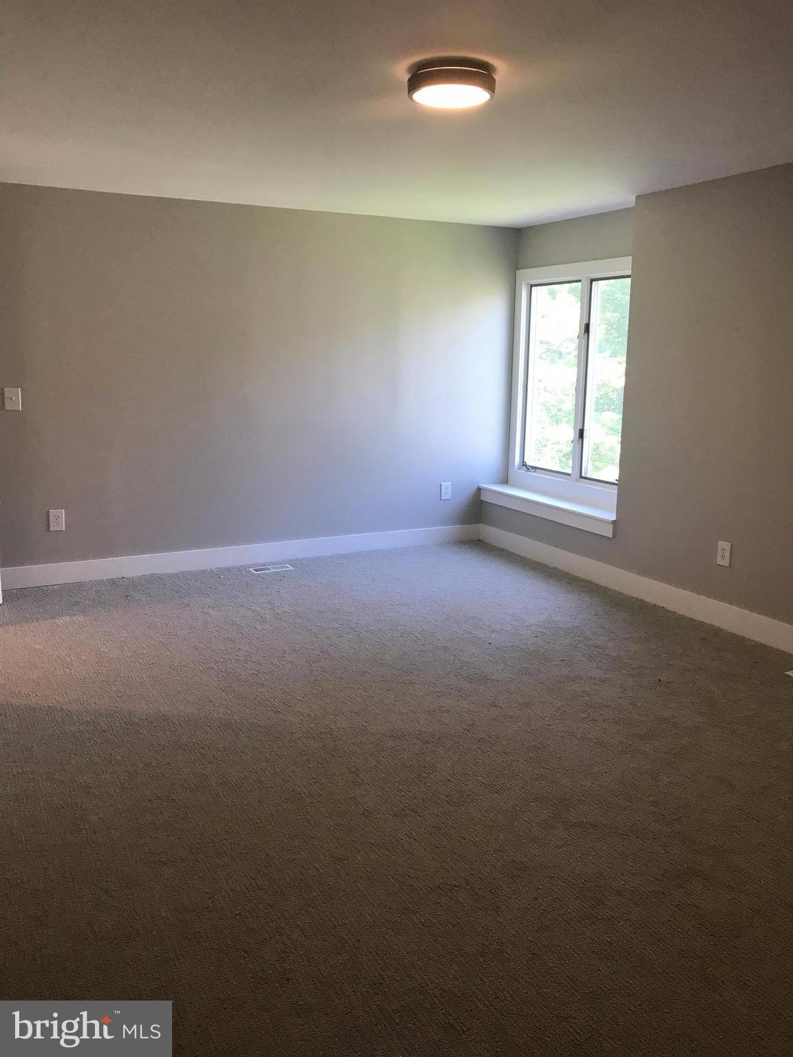 RIVA TRACE - Residential