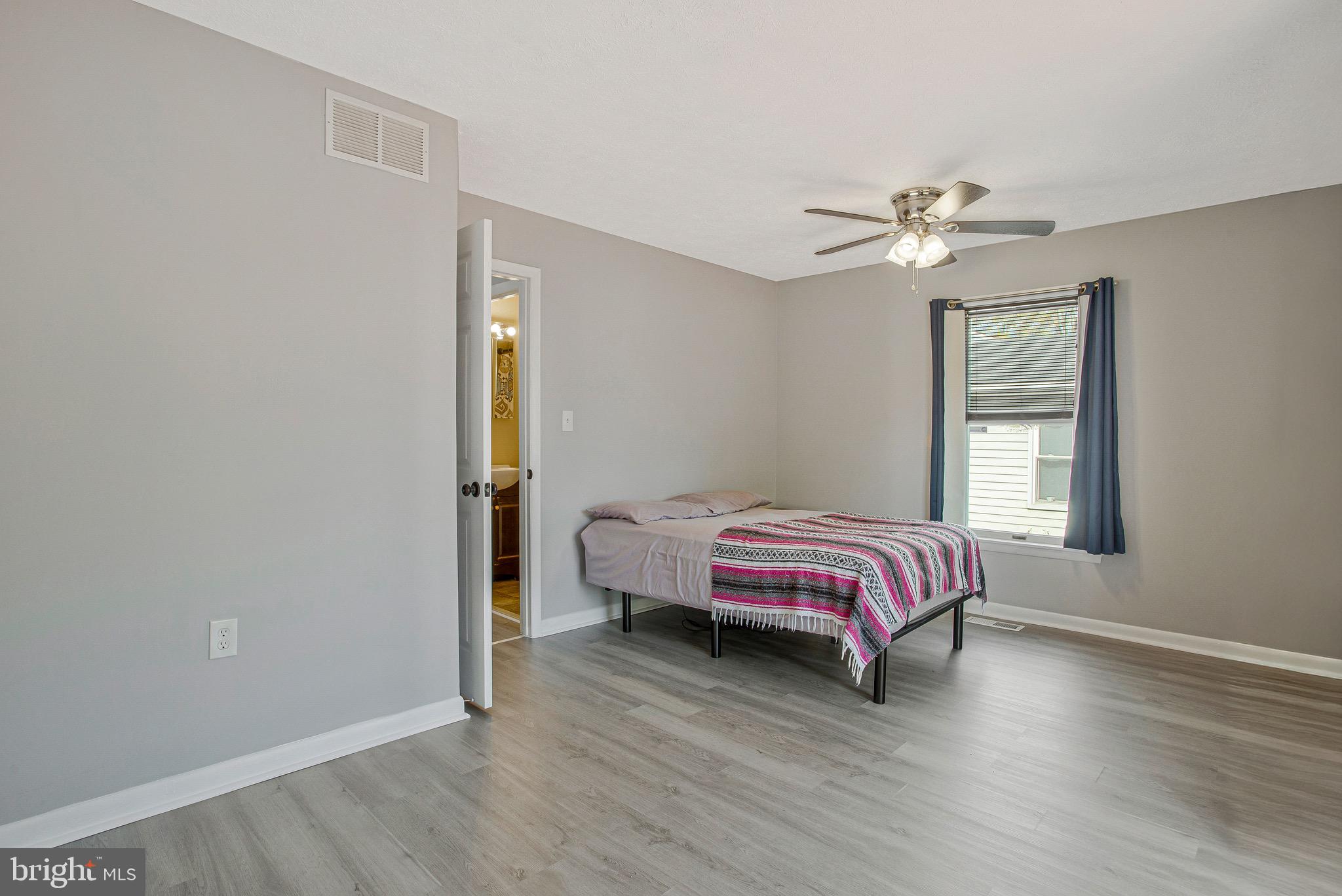 GLEN BURNIE HEIGHTS - Residential