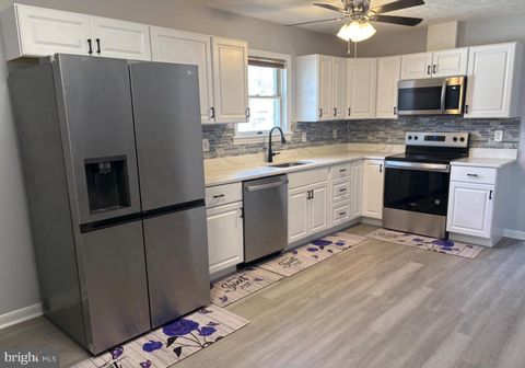 312 SW PERSHING AVENUE GLEN BURNIE MD 21061