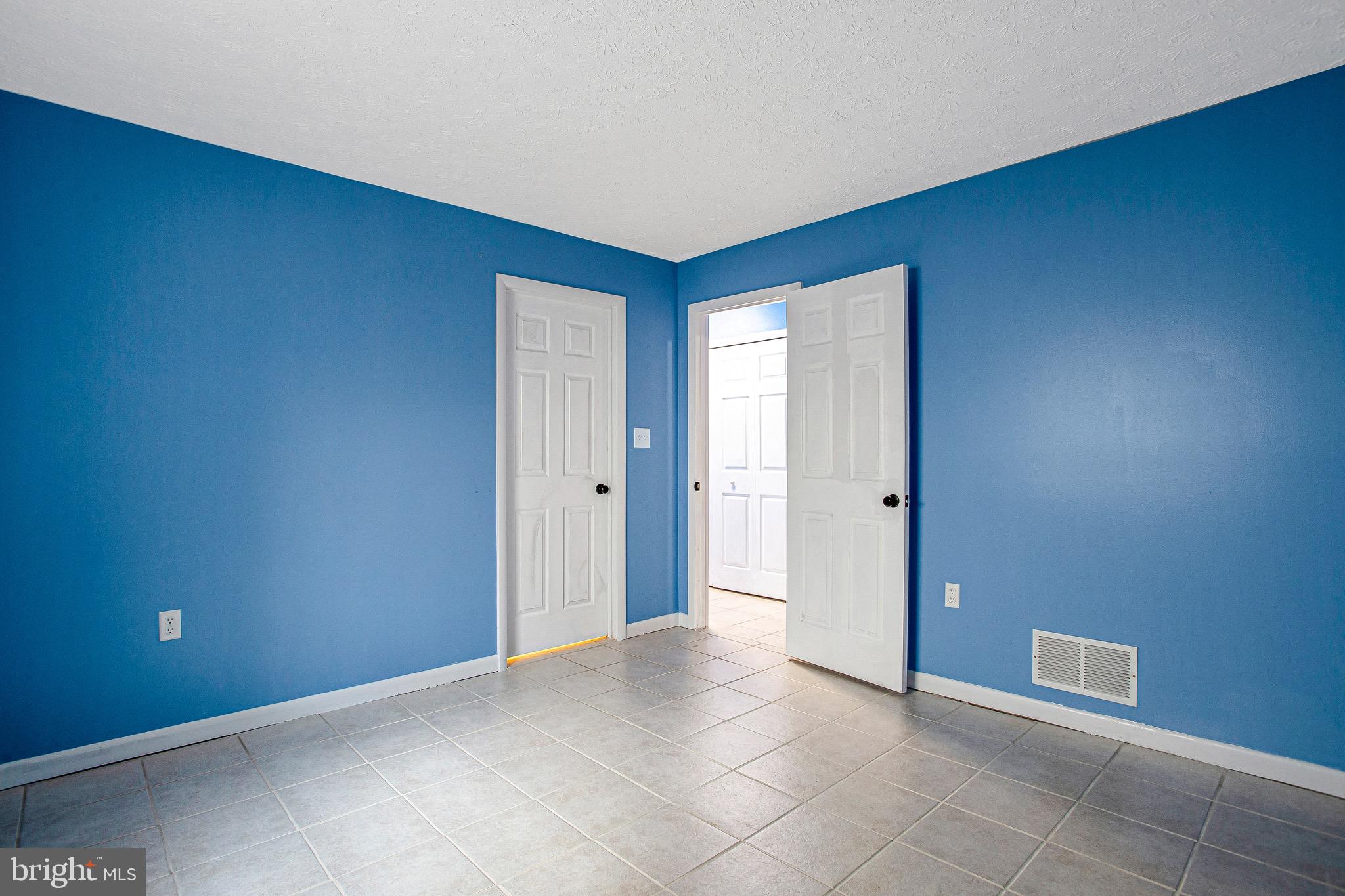 GLEN BURNIE HEIGHTS - Residential