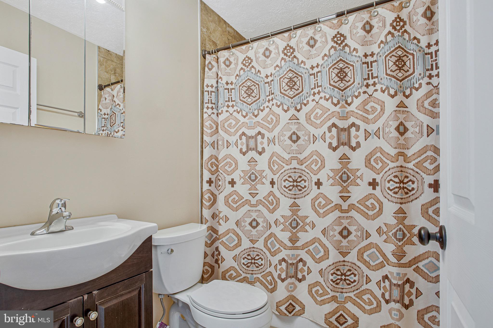 GLEN BURNIE HEIGHTS - Residential