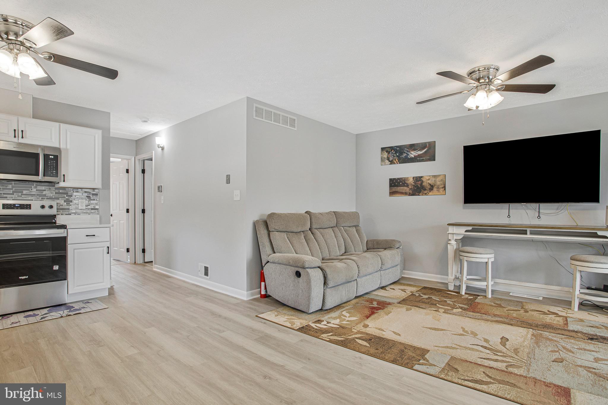 GLEN BURNIE HEIGHTS - Residential