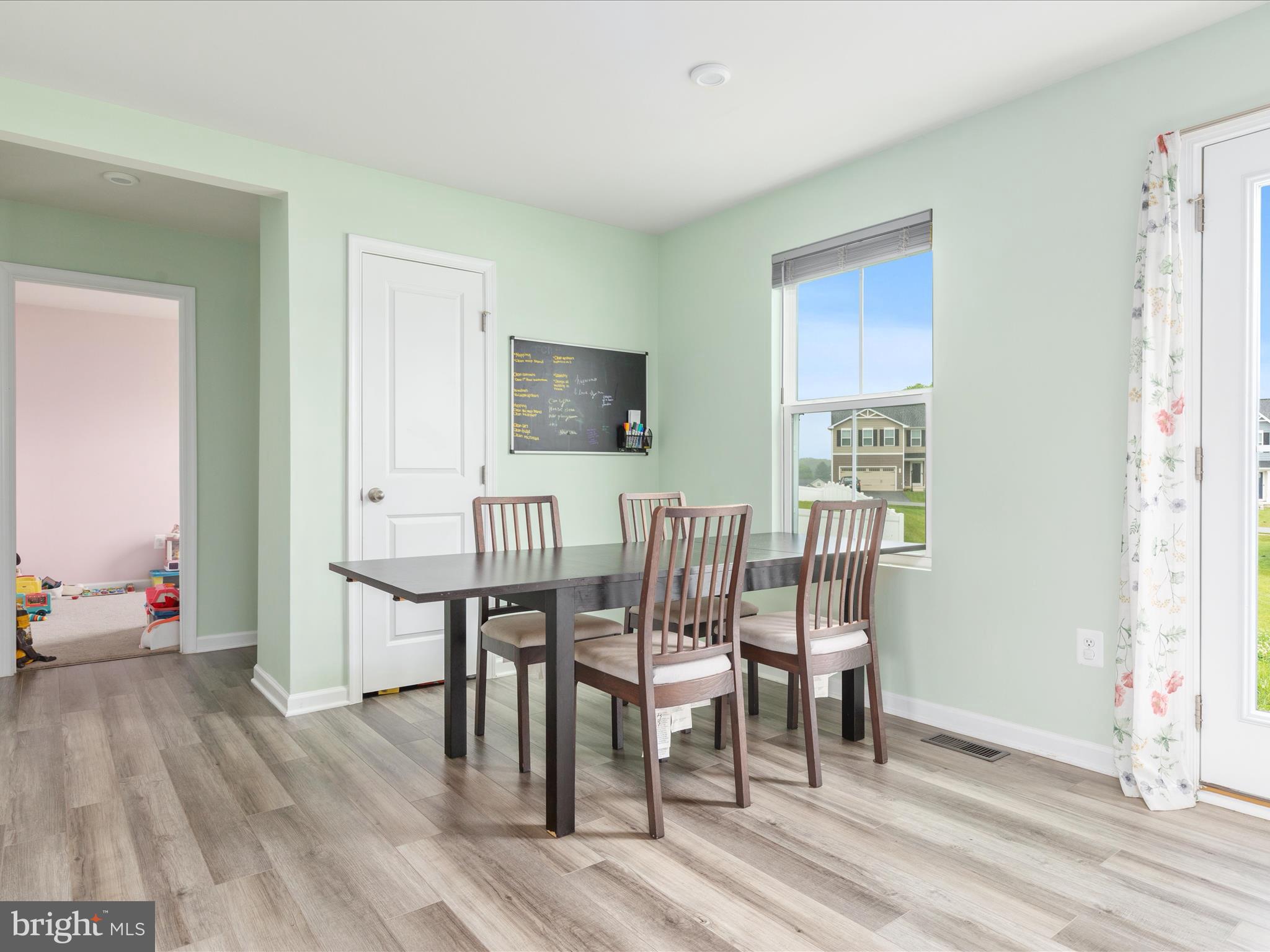 CARDINAL POINTE - Residential