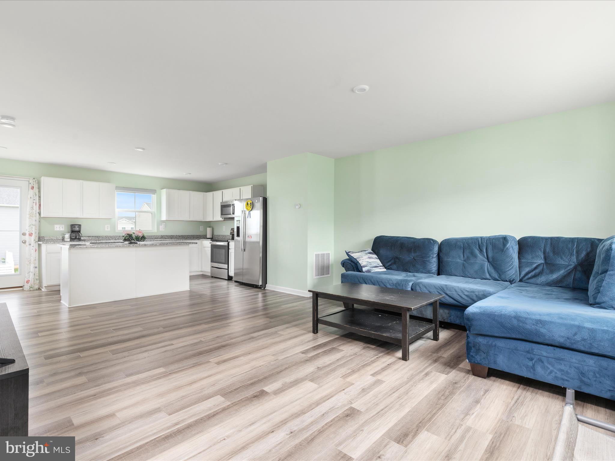 CARDINAL POINTE - Residential