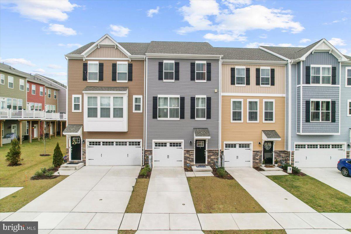 ROSEDALE - Residential