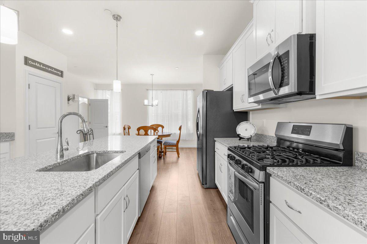 ROSEDALE - Residential