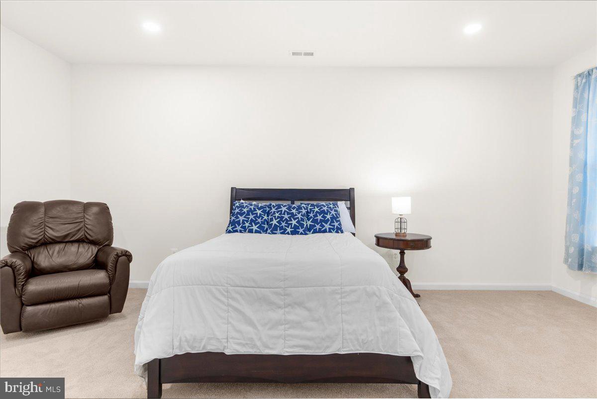 ROSEDALE - Residential