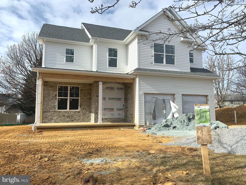 Photo of 348 Carmack Dr., CHAMBERSBURG, PA 17202 (MLS # PAFL2032376)