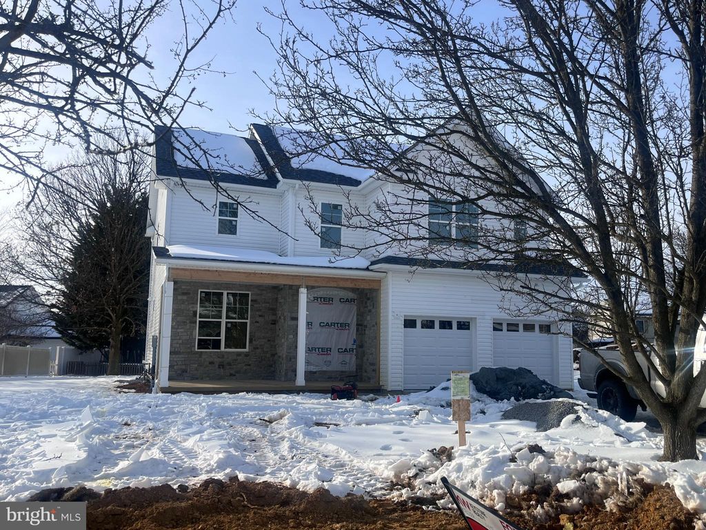 Photo of 348 Carmack Dr., CHAMBERSBURG, PA 17202 (MLS # PAFL2032376)