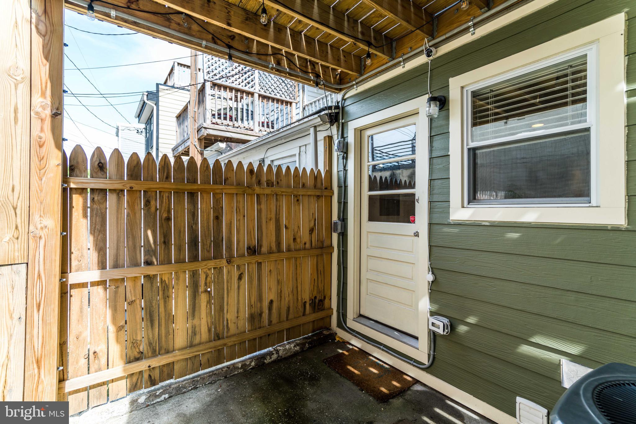 FEDERAL HILL HISTORIC DISTRICT - Residential Lease