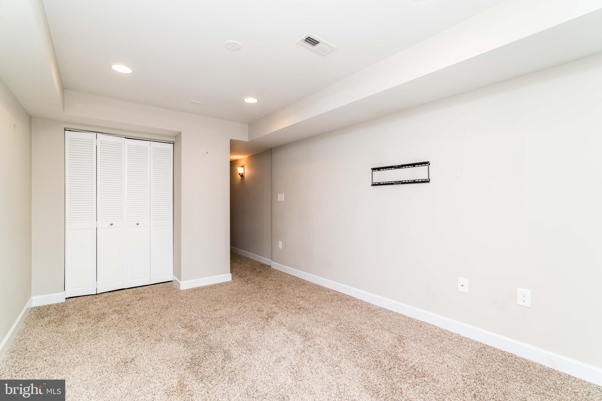 FEDERAL HILL HISTORIC DISTRICT - Residential Lease