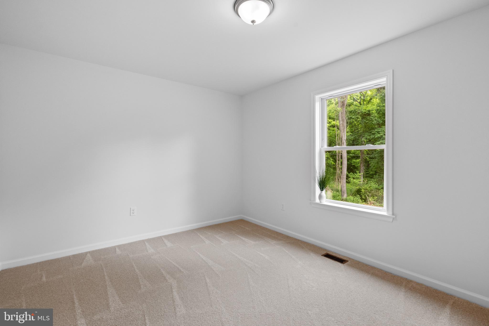 RIVER VIEW PARK - Residential