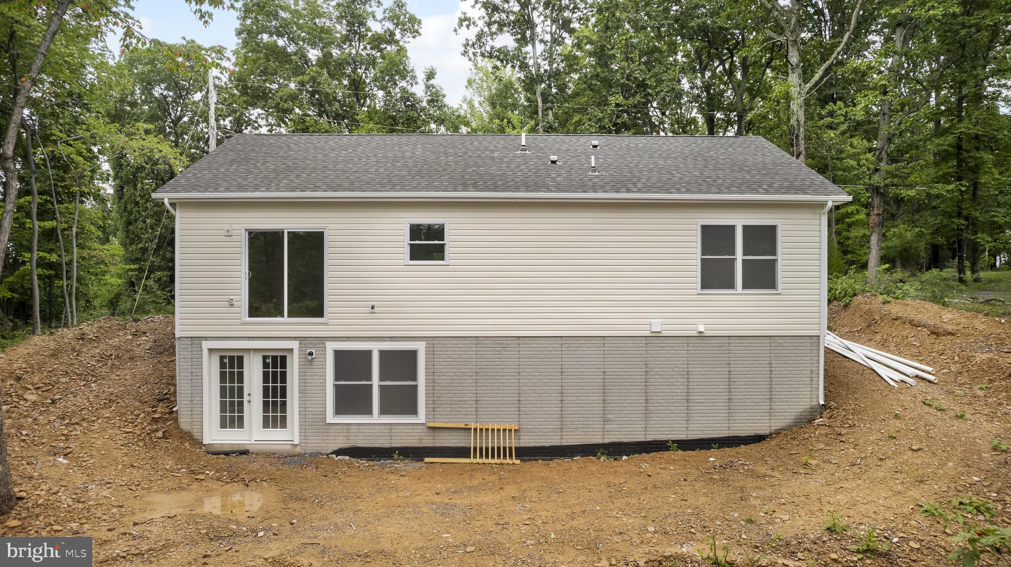 RIVER VIEW PARK - Residential