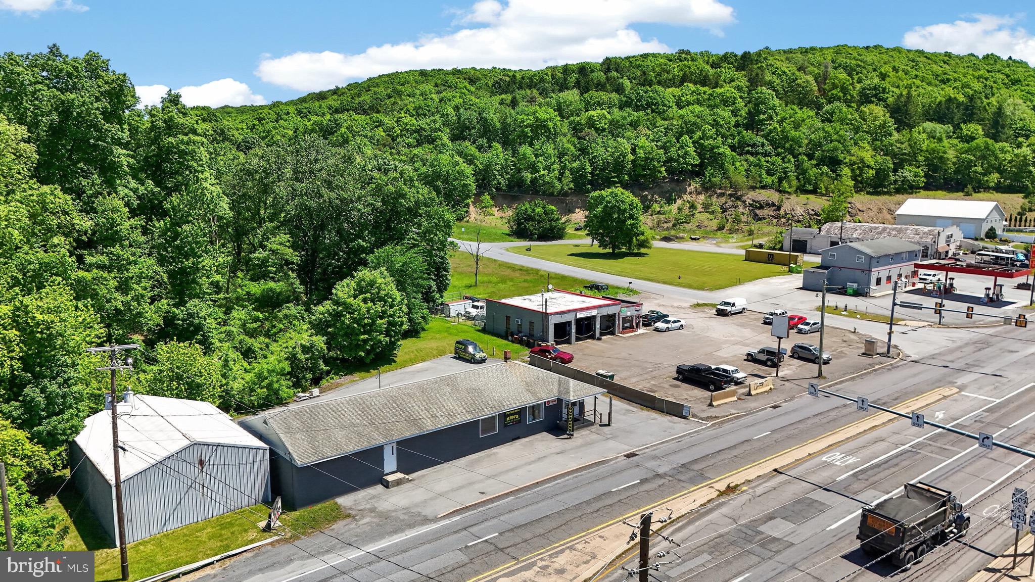 845 W PENN PIKE