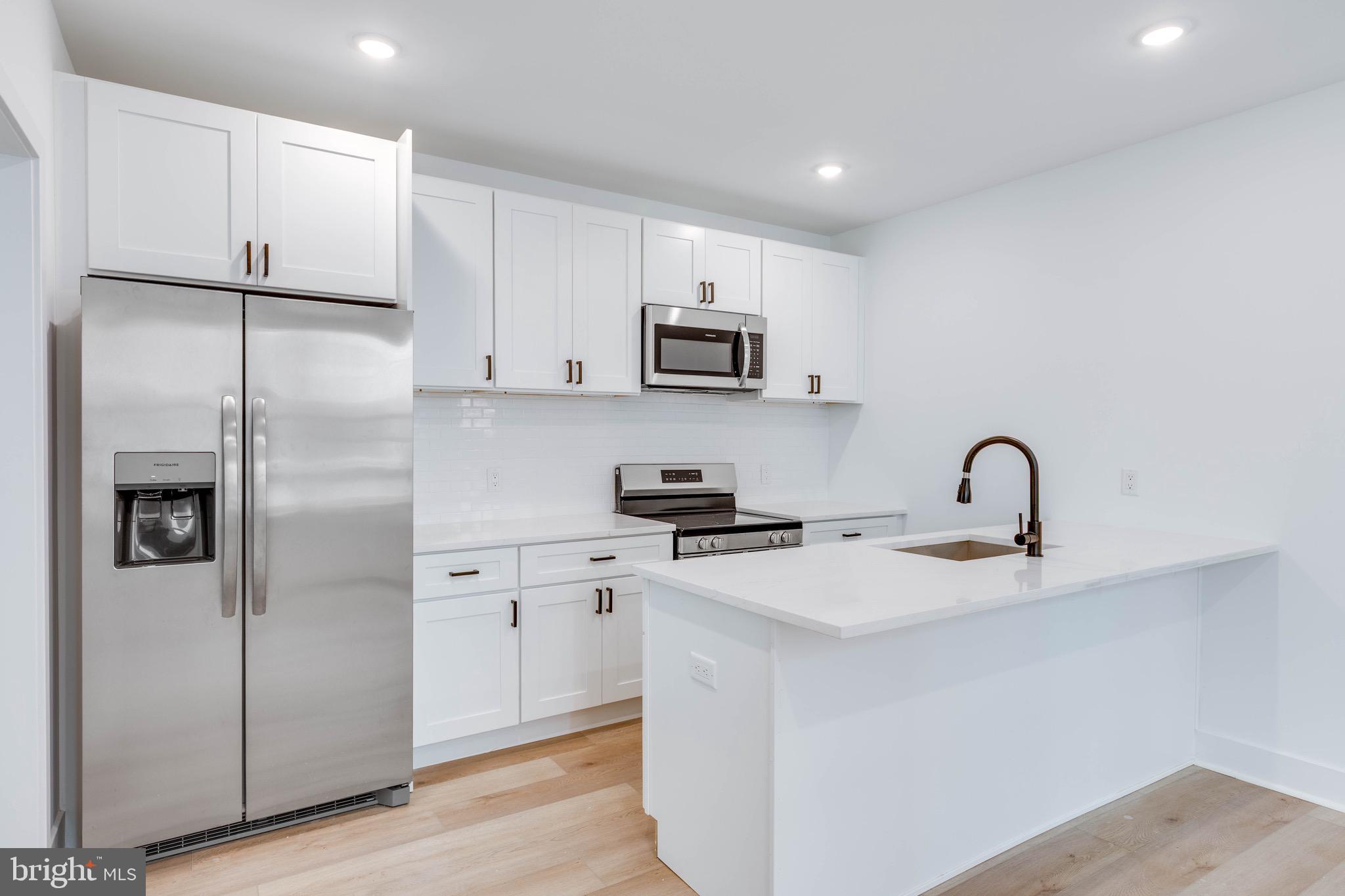 4220 BALTIMORE AVENUE 2