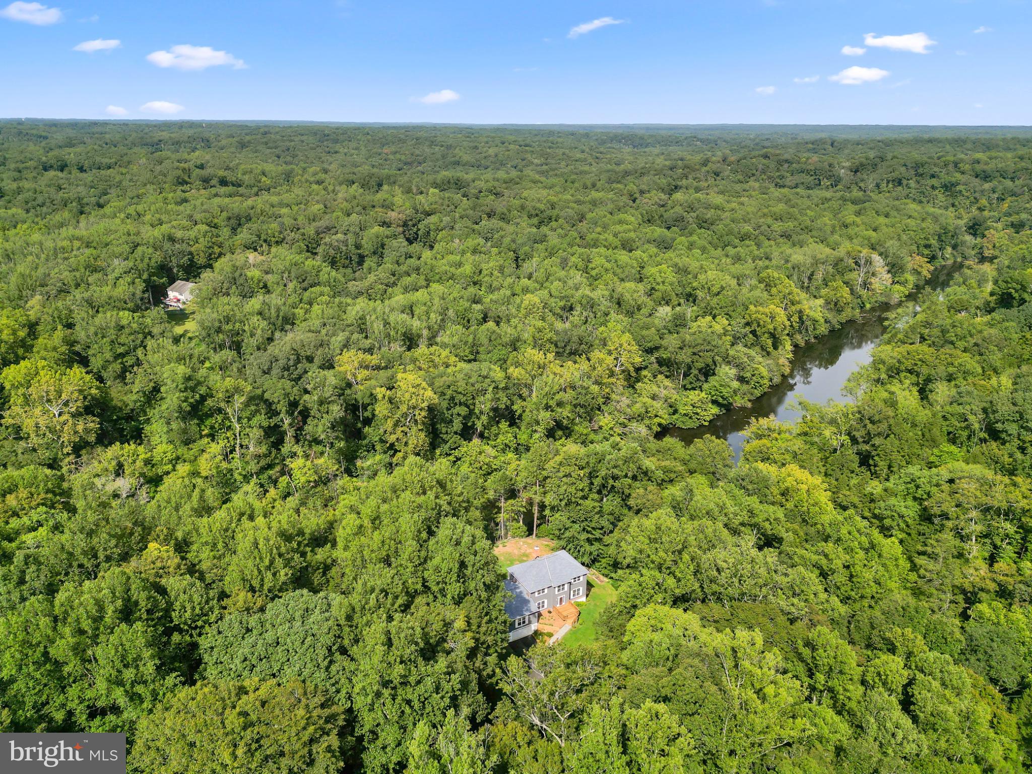 7492 DEVON LANE