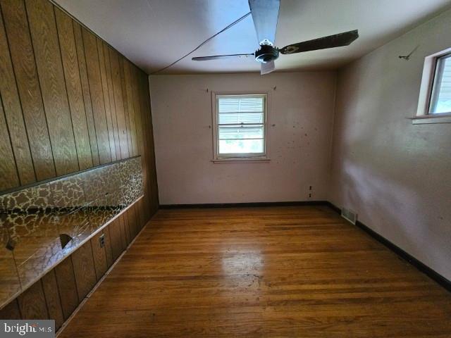 WILLOW RUN - Residential