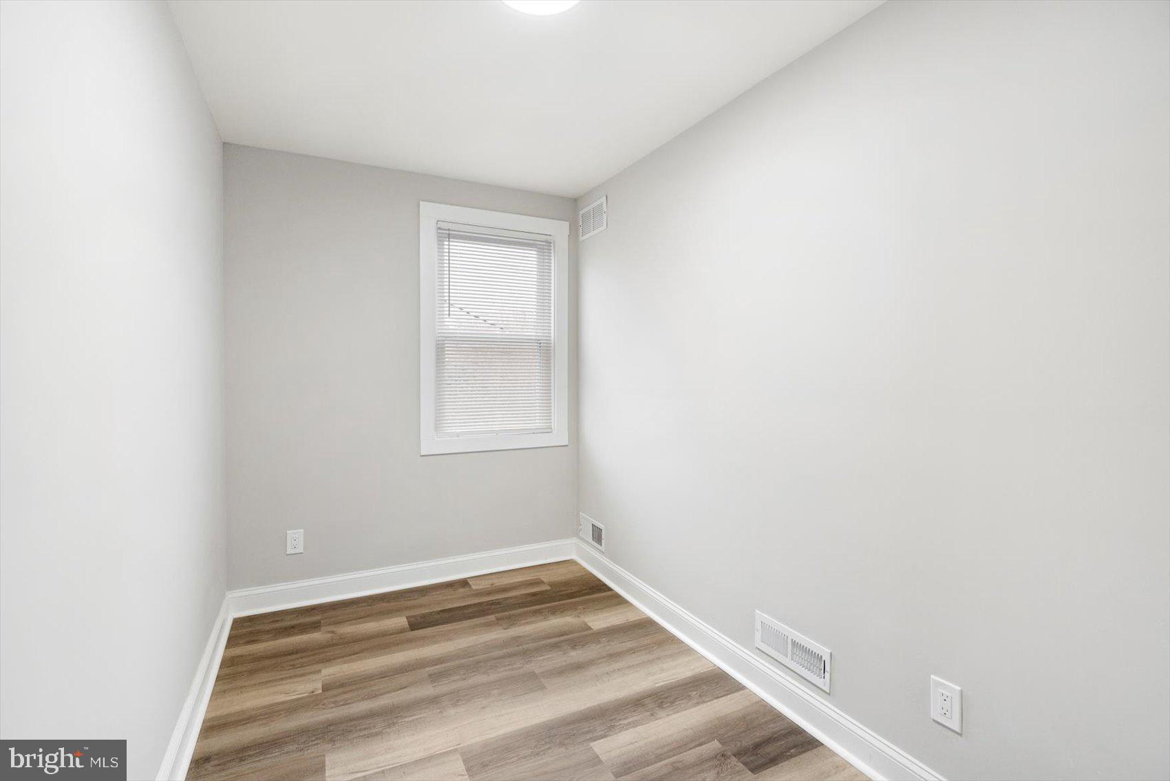 DELVALE - Residential