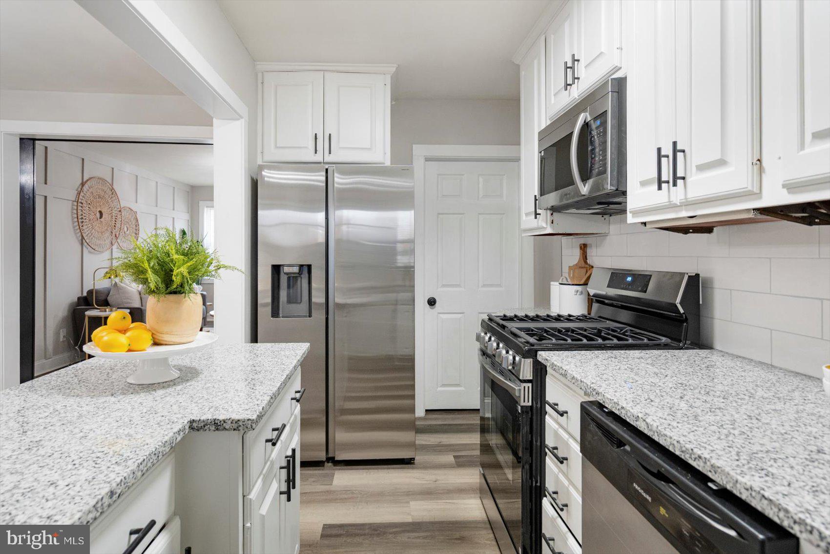 DELVALE - Residential