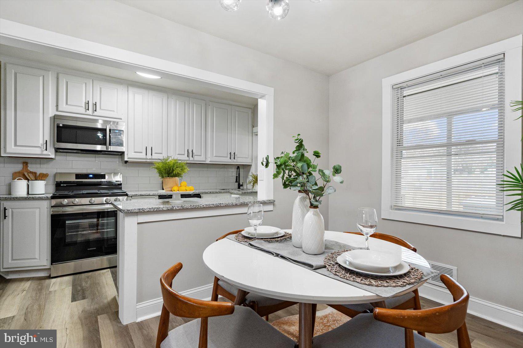 DELVALE - Residential