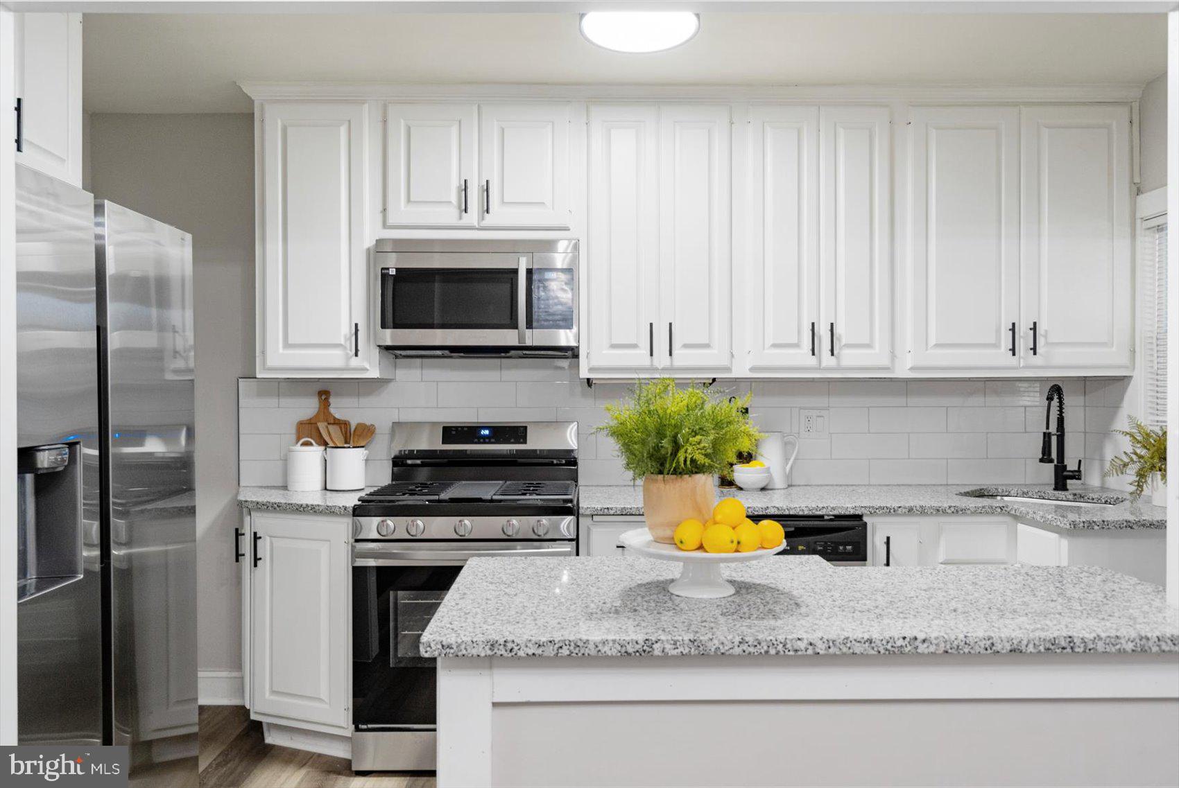 DELVALE - Residential