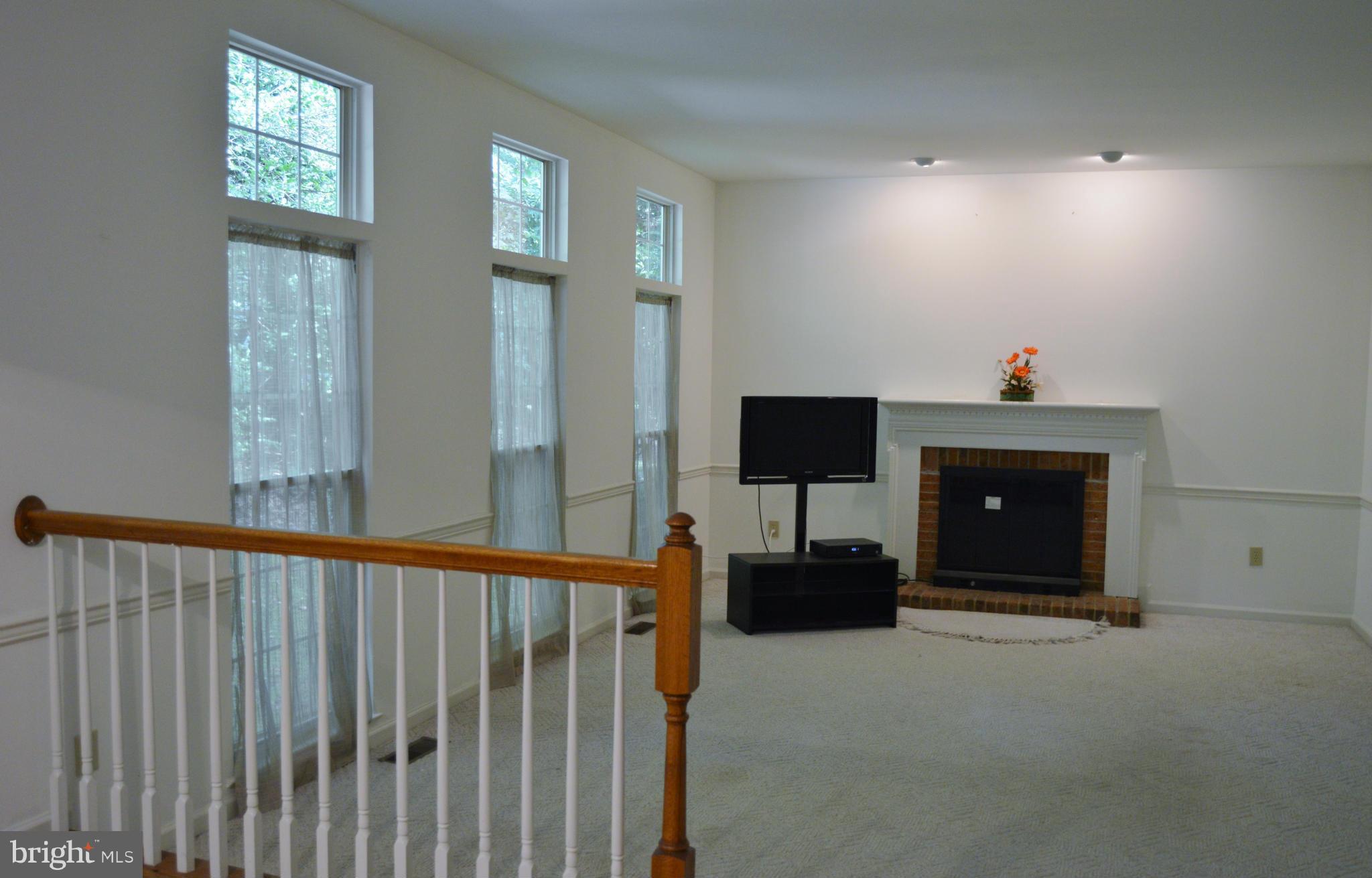 WEST FAIRLAND ESTATES - Residential Lease