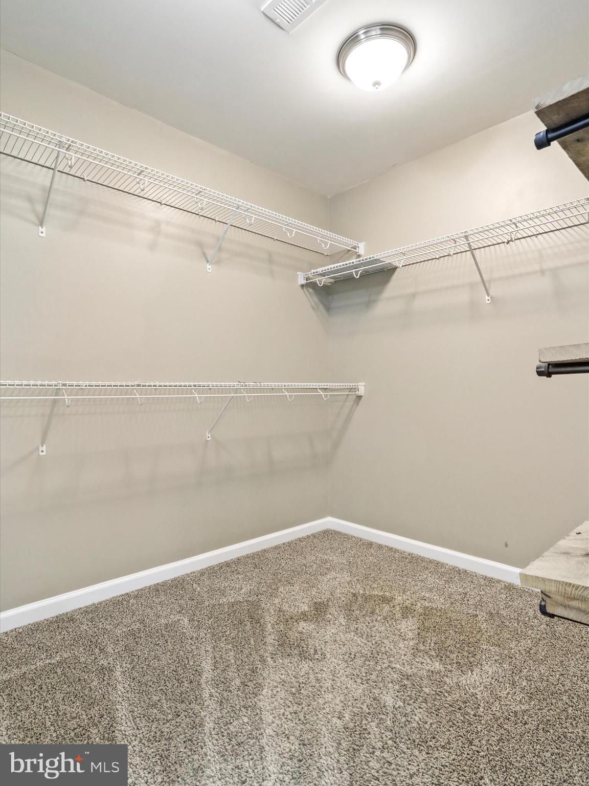 MEADOWS OF ARDEN - Residential