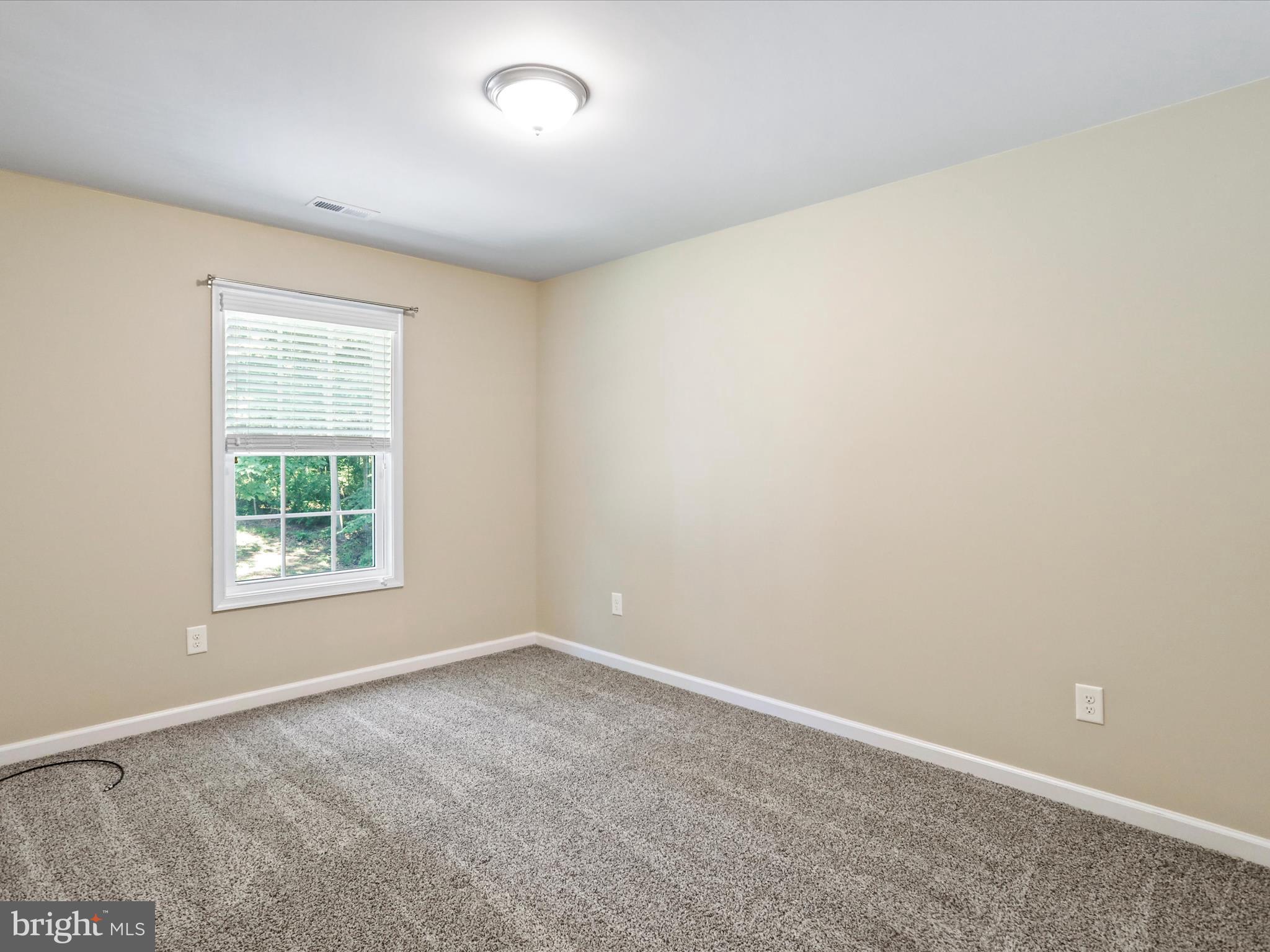 MEADOWS OF ARDEN - Residential