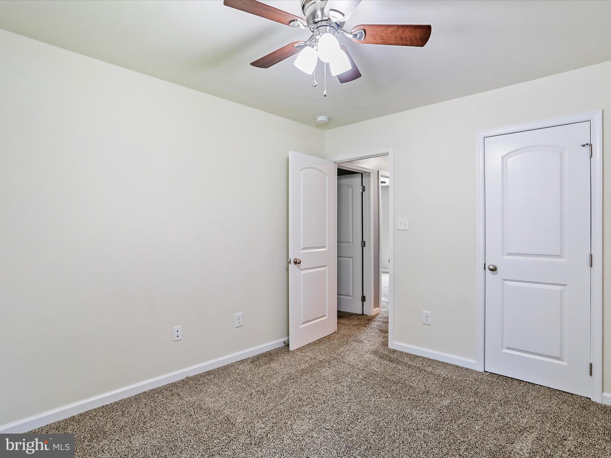 MEADOWS OF ARDEN - Residential