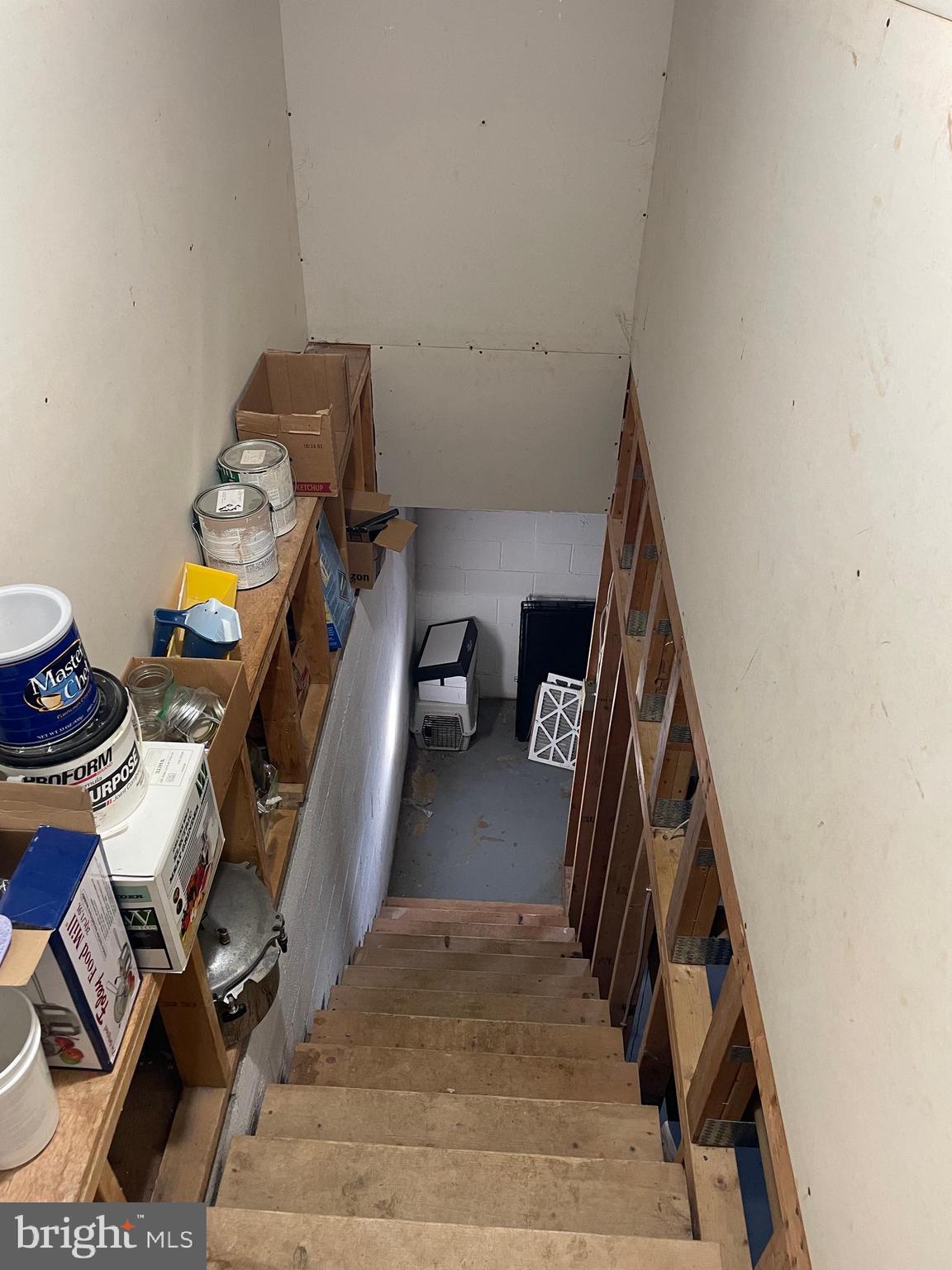 OGDEN FARM MEADOWS - Residential