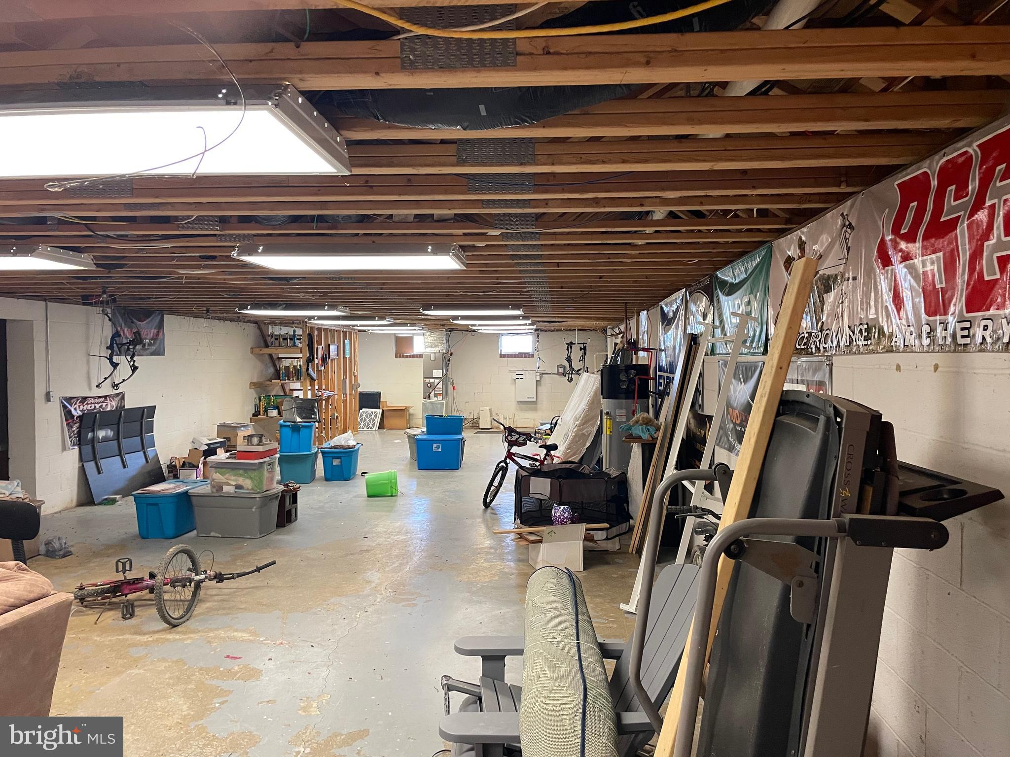 OGDEN FARM MEADOWS - Residential