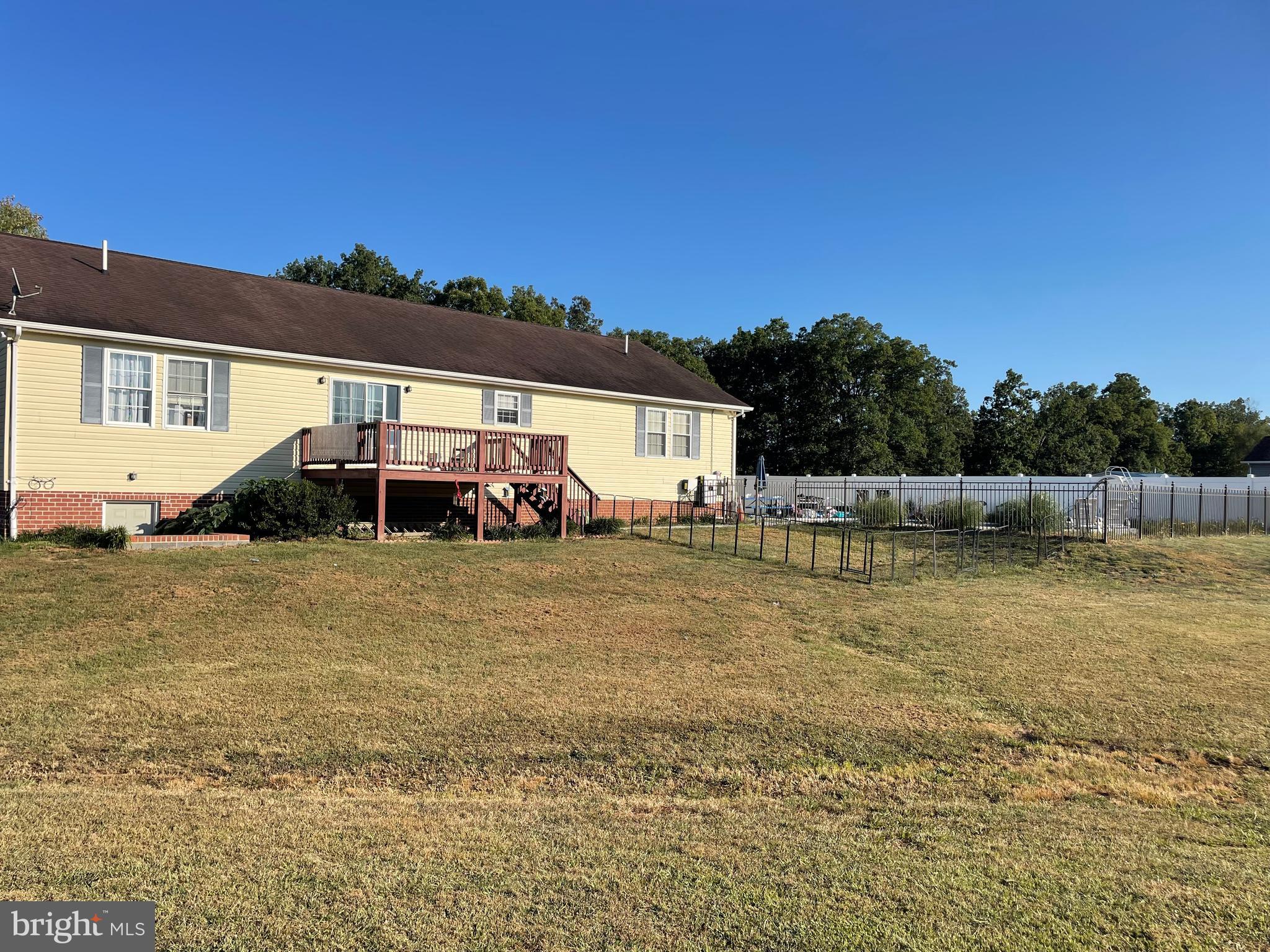 OGDEN FARM MEADOWS - Residential