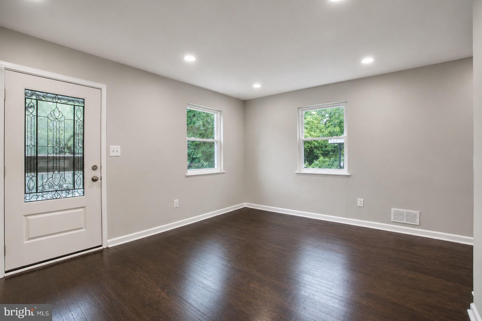 4609 E EAST CAPITOL STREET SE