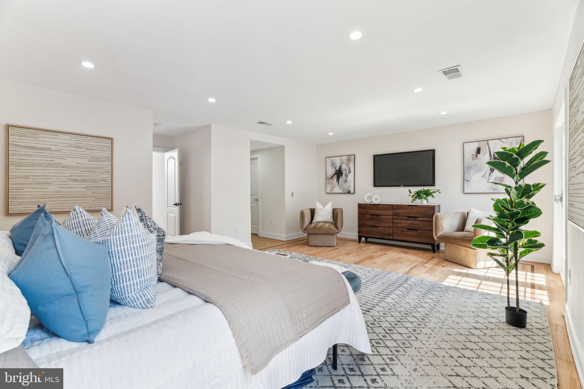 FAIRMOUNT - Residential