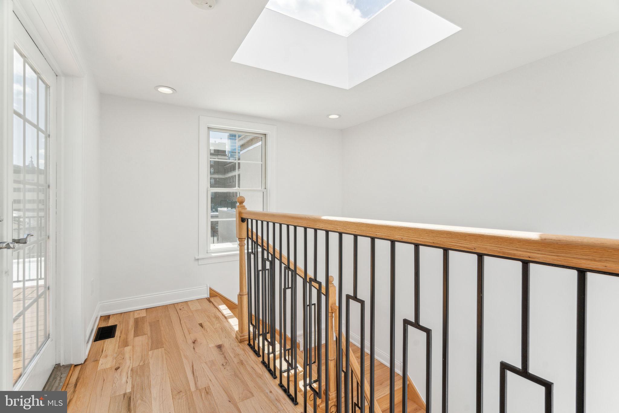 FAIRMOUNT - Residential