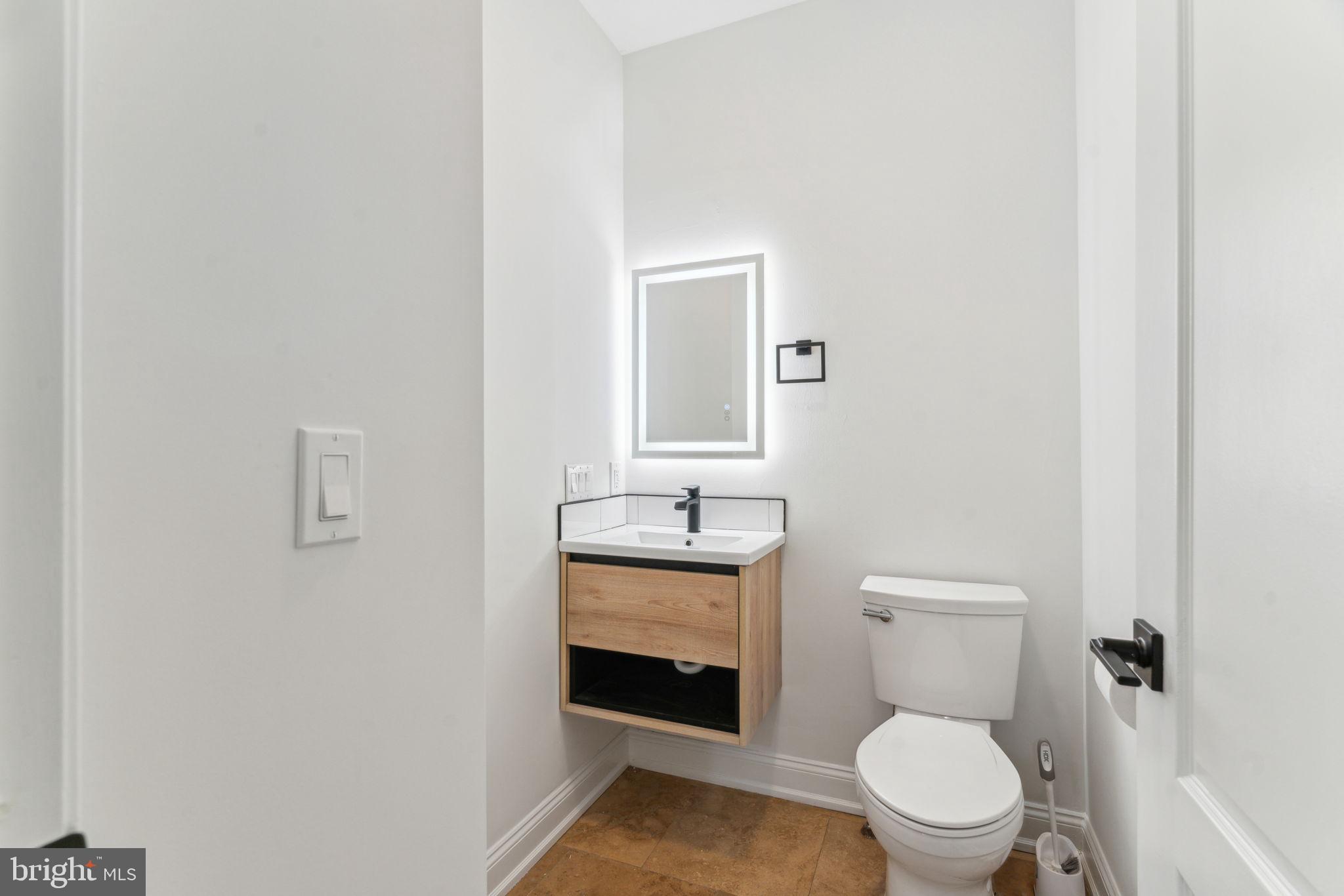 FAIRMOUNT - Residential