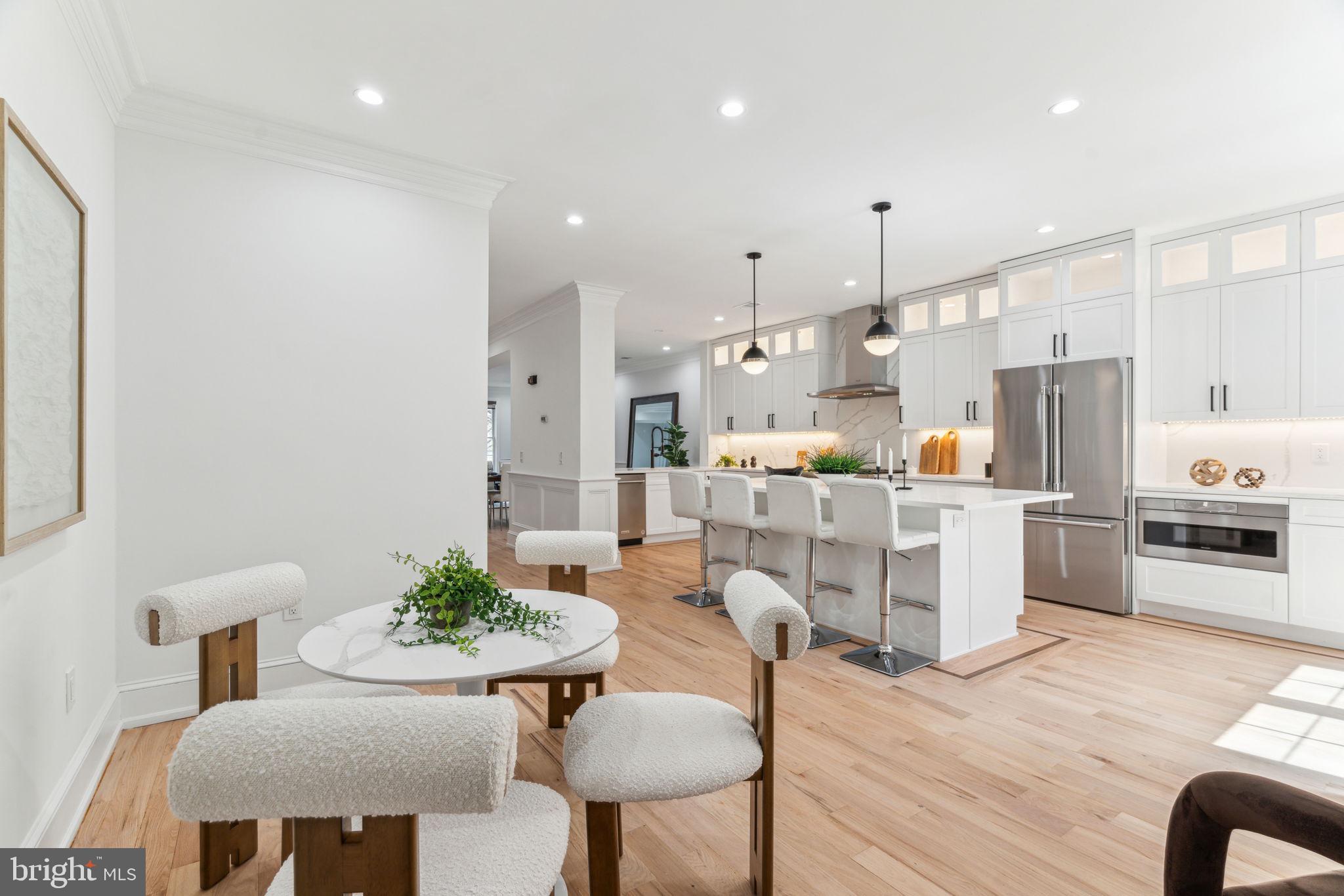 FAIRMOUNT - Residential