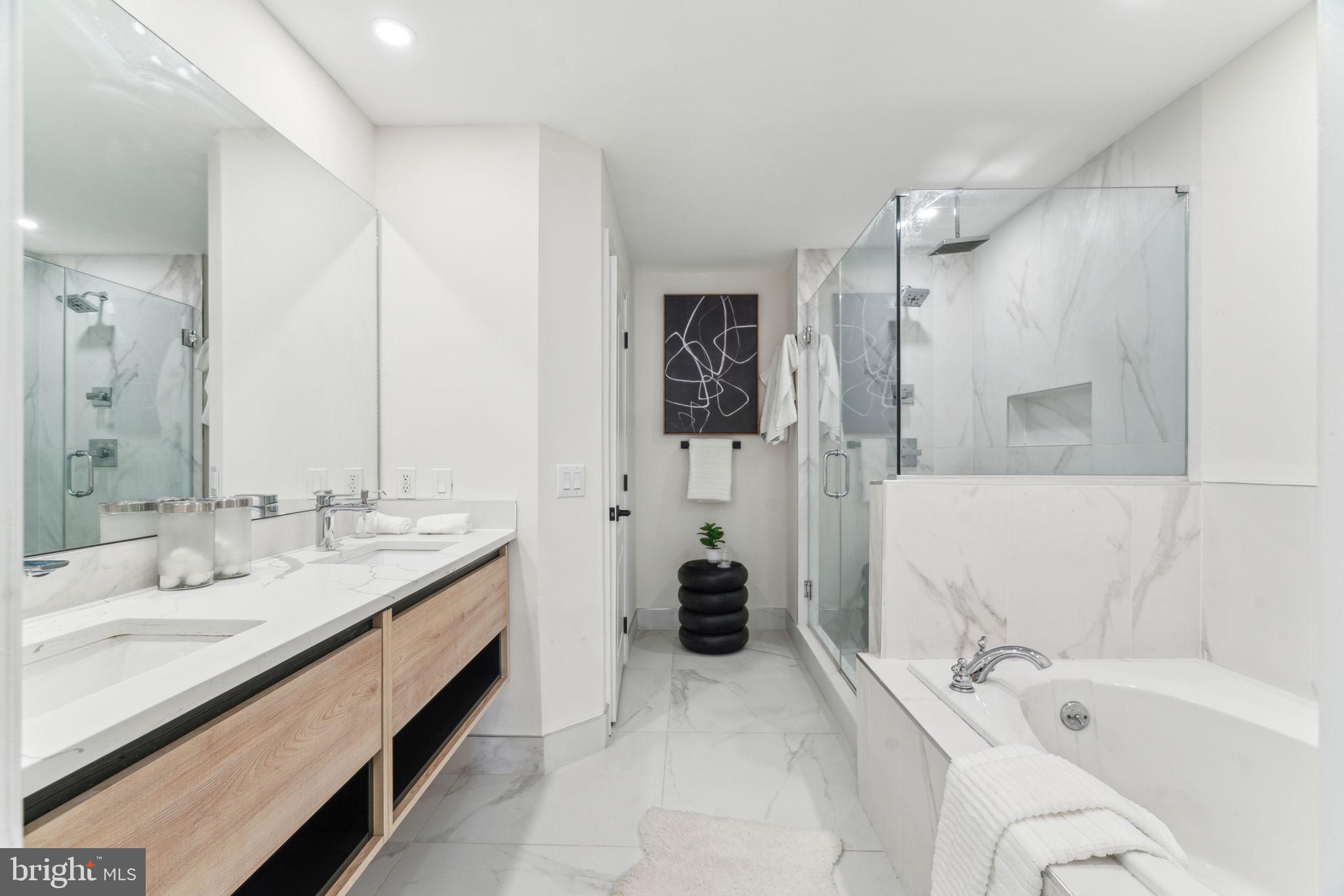 FAIRMOUNT - Residential